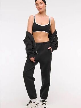 LIKE NEW YPB Abercrombie & Fitch Women's Black Elastic-Waist Jogger Pants